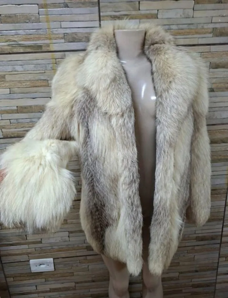 casaco luxo pele original novo raposa azul  saga fox m g