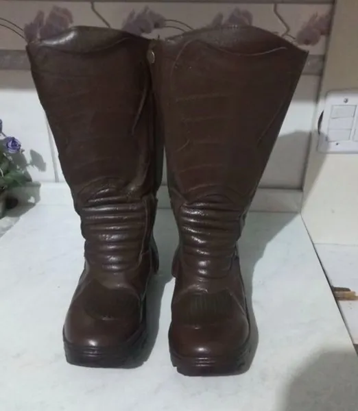 bota palmilhado boots n38 cano alto nova couro  unissex