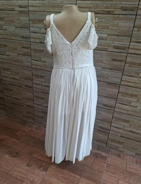 vestido branco plus size luxo em renda gg seminovo