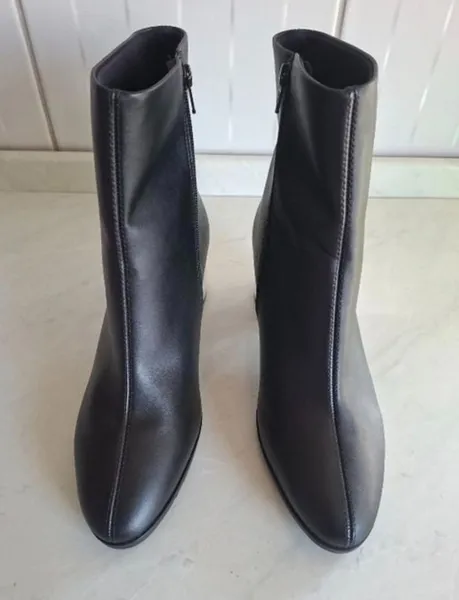 bota comfortflex preta nova n40 salto bloco espelhado luxo