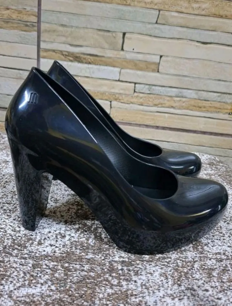 Scarpin Melissa purple  preto N37 seminovo e confortável