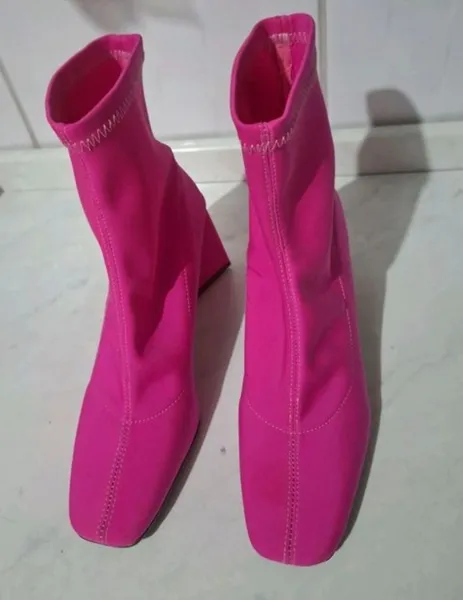 bota pink neon fashionista n38 salto geométrico