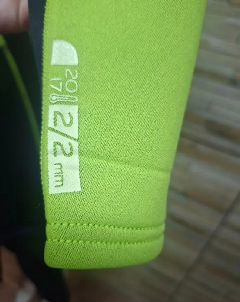 macacão tribord unissex neoprene Tam m  2 2mm seminovo