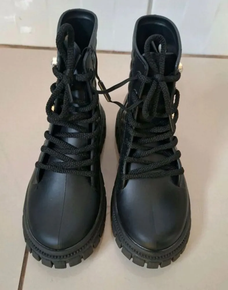 bota infantil luelua n29 30 nova com etiqueta impermeável
