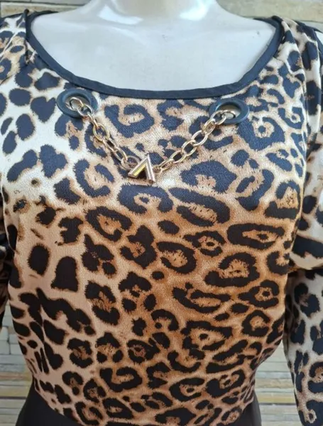 vestido oncinha luxo tam m novo detalhe corrente