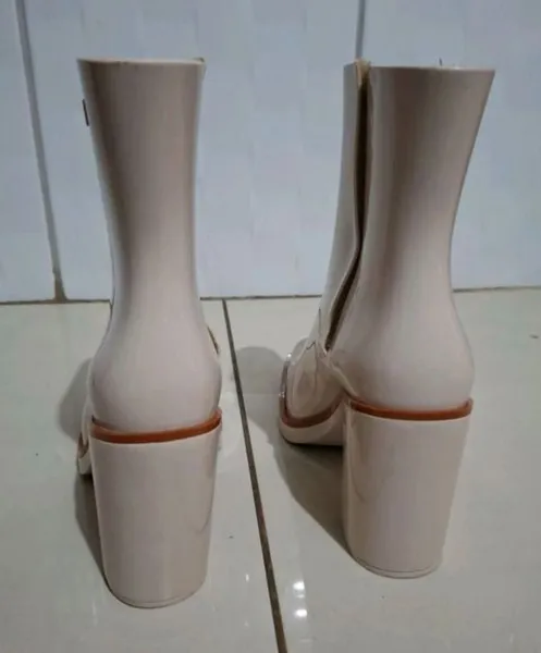 Bota melissa classic boot n 37 seminova impermeável