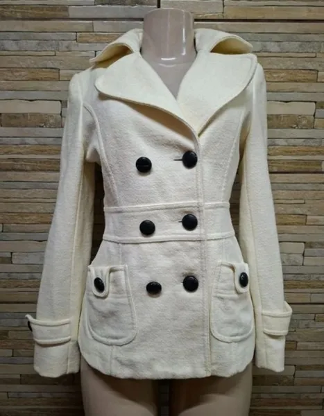Casaco Forever 21 cor creme tam M seminovo impecável