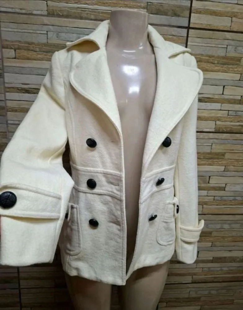 Casaco Forever 21 cor creme tam M seminovo impecável