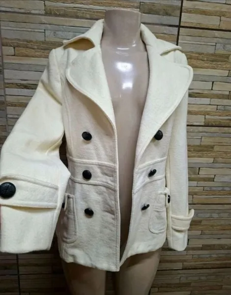 Casaco Forever 21 cor creme tam M seminovo impecável
