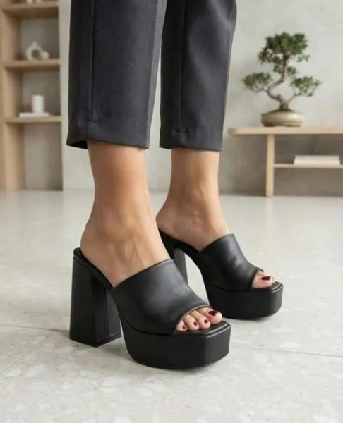 Tamanco  plataforma madu&co preto N39 Salto 13cm elegante