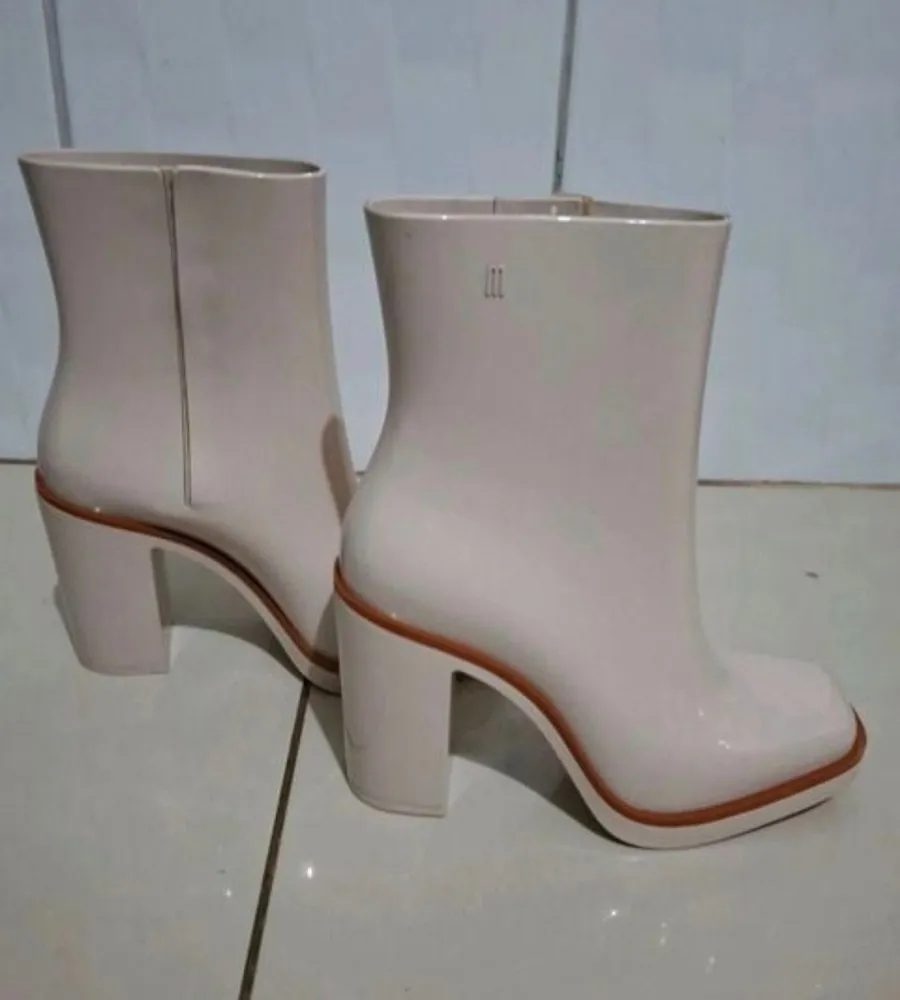 bota melissa classic boot off-white tam 37 salto 9,5cm
