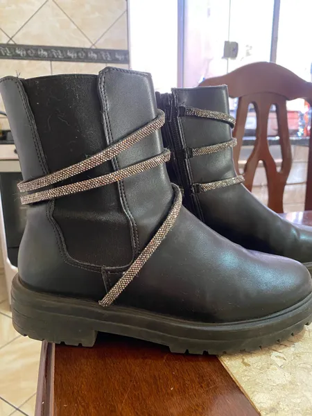 bota coturno via marte