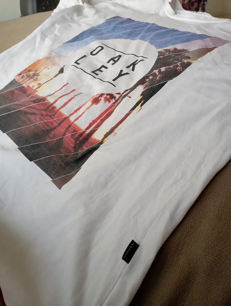 Camiseta Oakley Masculina