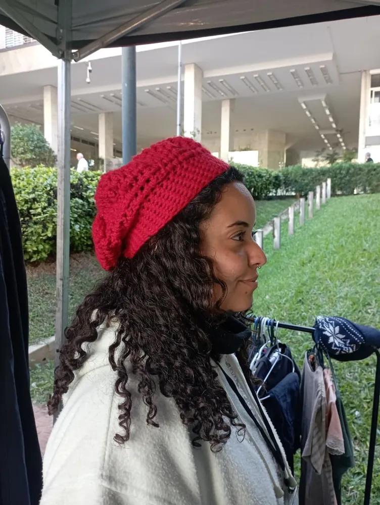 Gorro de Crochê Vermelho