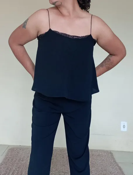 Macacão Zara na Cor Preta