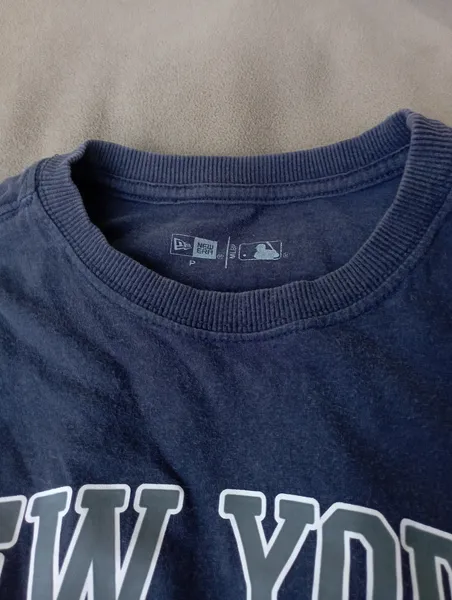 Camiseta New Era