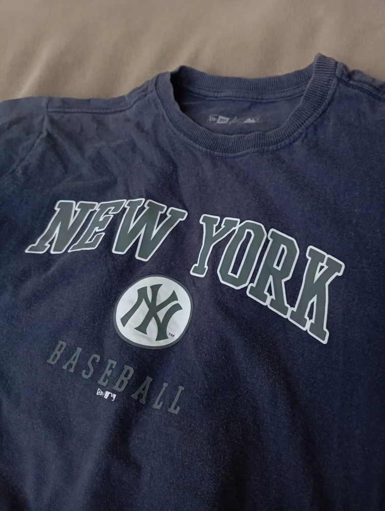Camiseta New Era