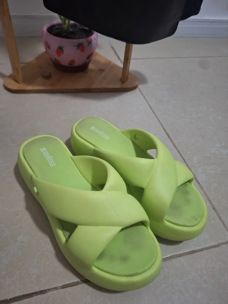 tamanco melissa free rise verde limao