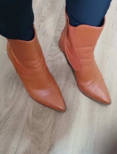 Bota western