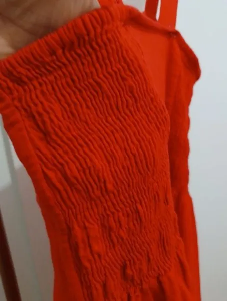 vestido farm vermelho vibrante