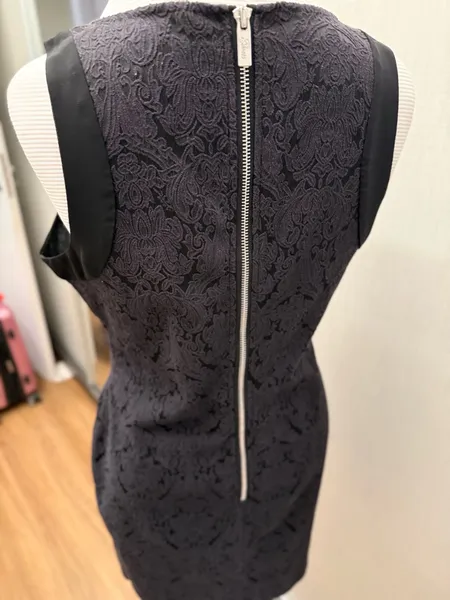 vestido Guess