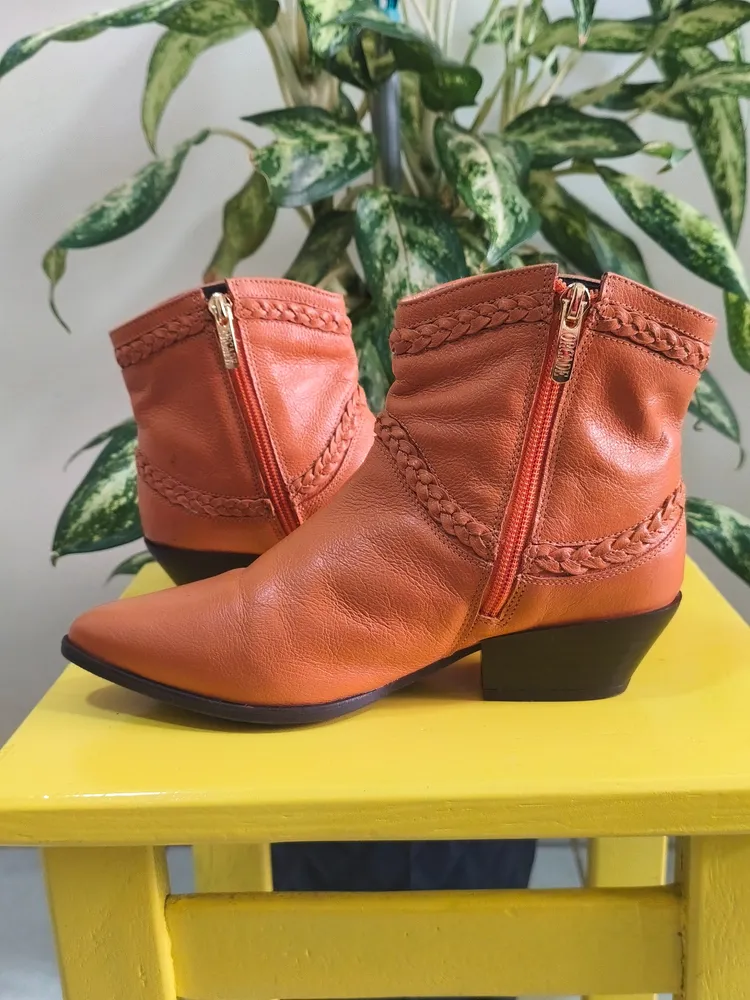 Bota cano curto de couro Orcade