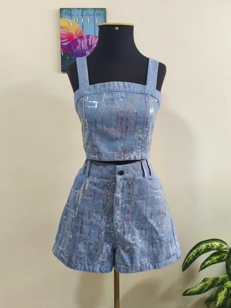 Conjunto jeans