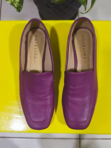 Mocassim bico quadrado ( de couro legítimo)