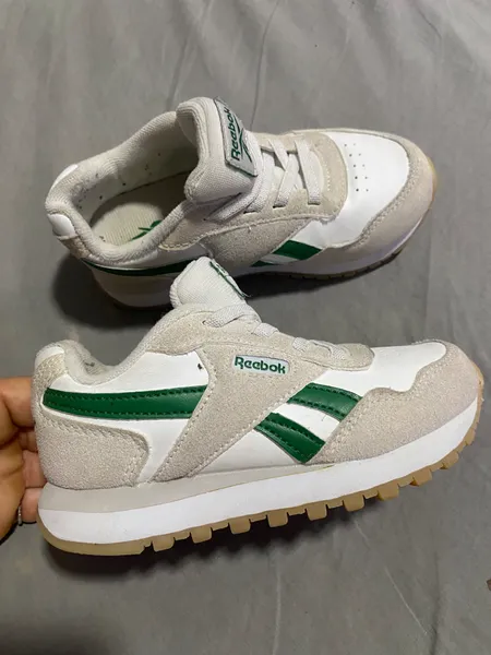 Tênis Reebok infantil 25