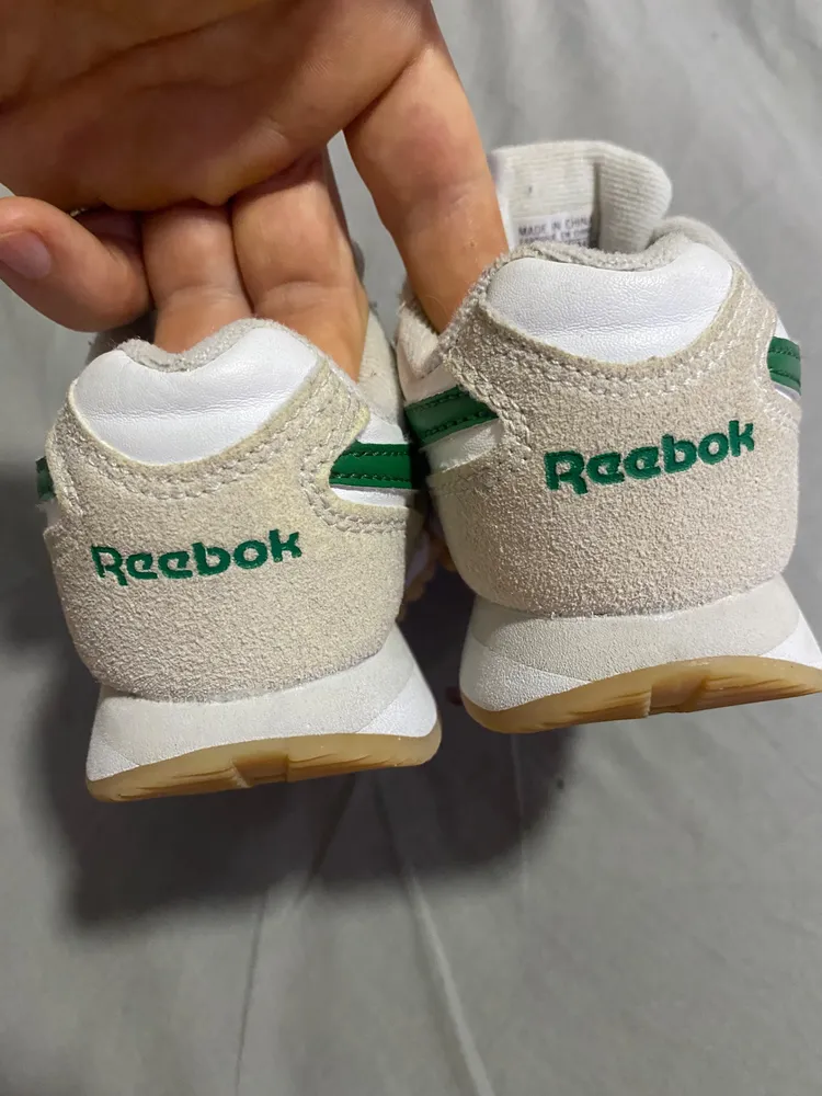 Tênis Reebok infantil 25