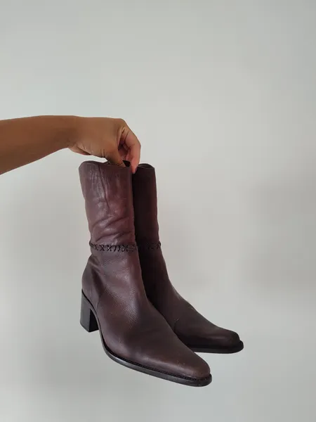 bota couro legitimo marrom bico fino