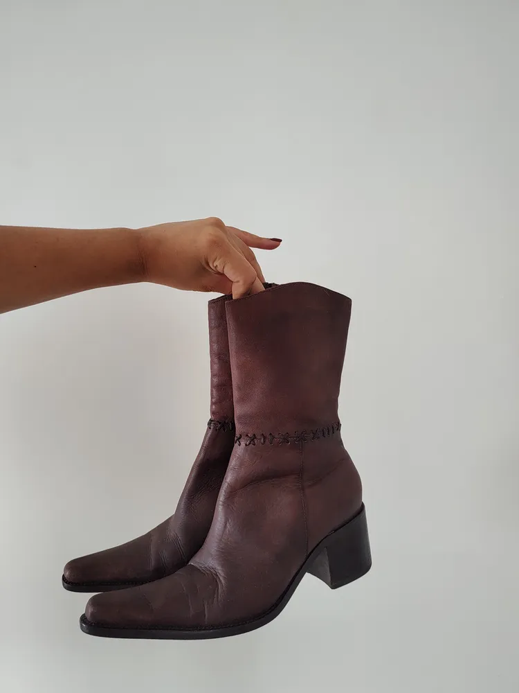 bota couro legitimo marrom bico fino