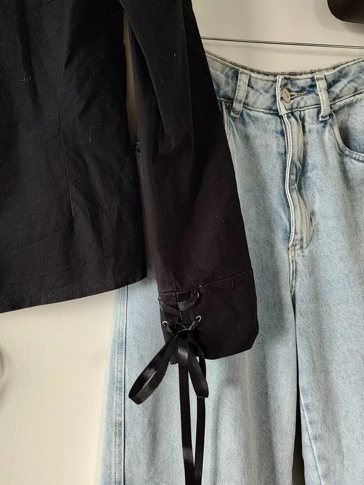 CAMISA COTTAGECORE PRETA GÓTICA COM LAÇOS