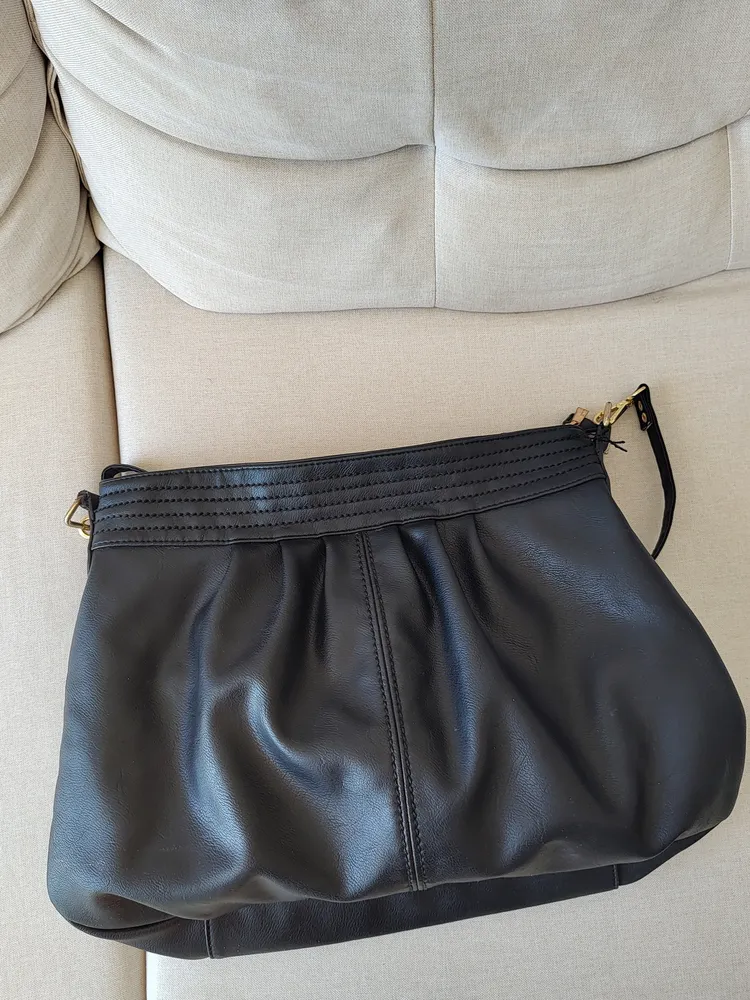 BOLSA VIZZANO PRETA ESTILO SACOLA