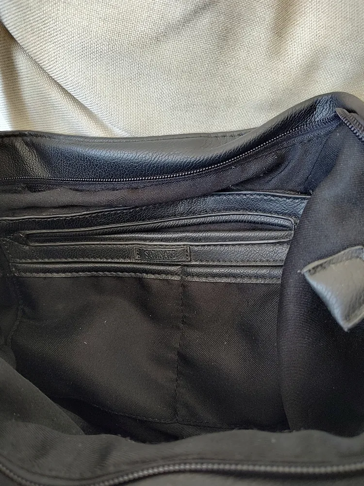 BOLSA VIZZANO PRETA ESTILO SACOLA