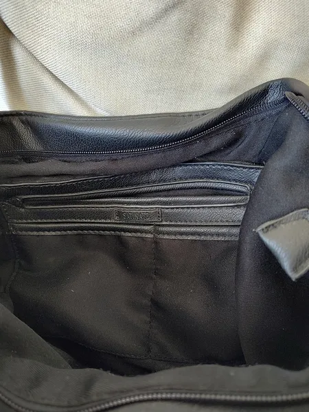 BOLSA VIZZANO PRETA ESTILO SACOLA