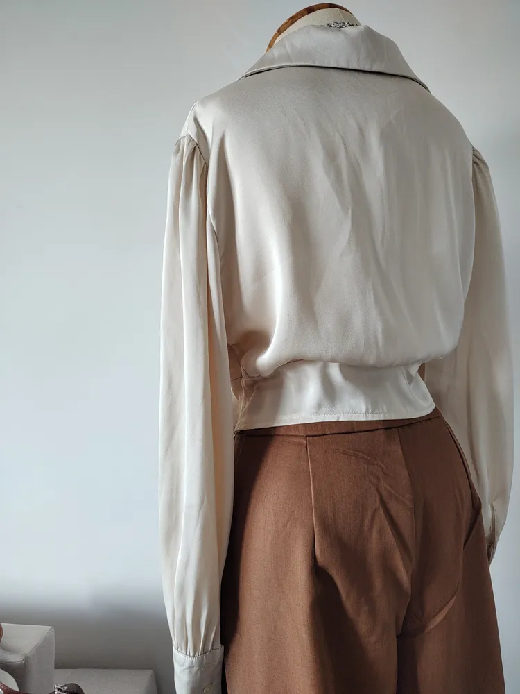 BLUSA CROPPED ACETINADO