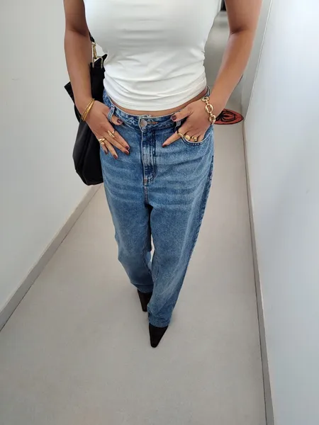 CALÇA CINTURA MÉDIA OVERSIZE