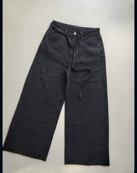 CALÇA JEANS PRETO ESTONADO
