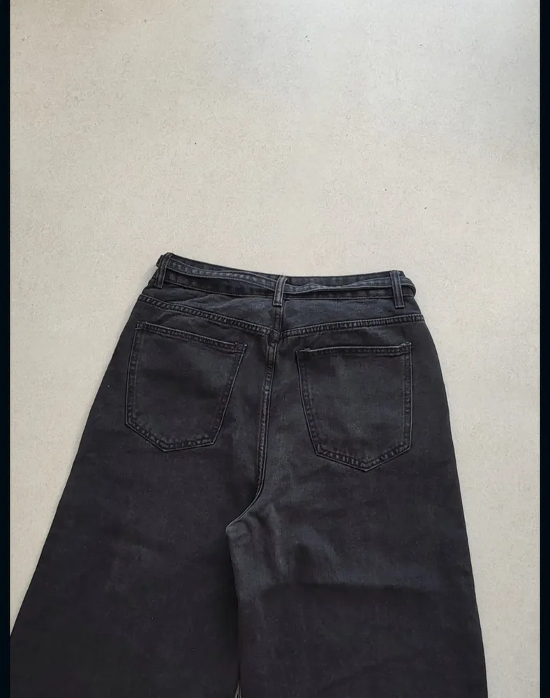 CALÇA JEANS PRETO ESTONADO