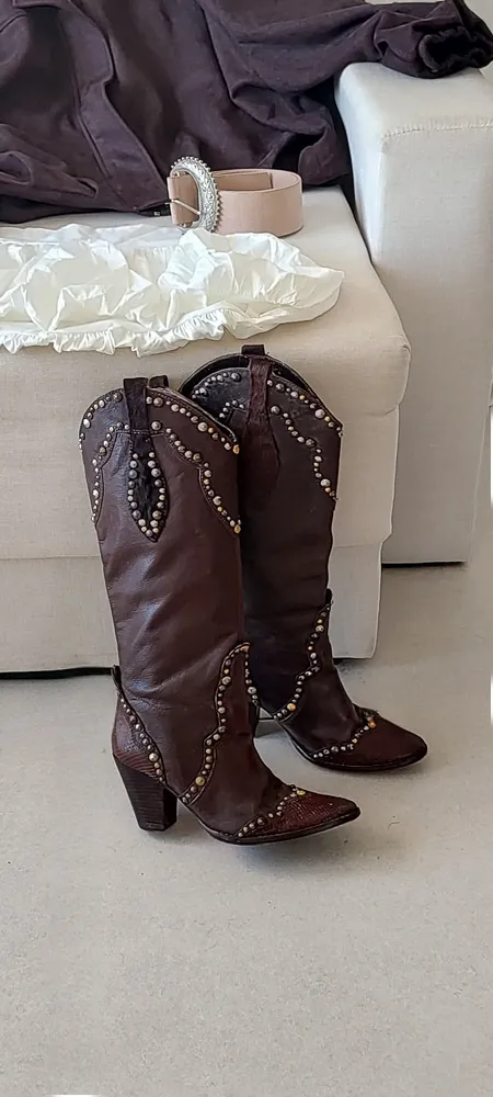 BOTA COUNTRY AREZZO MARROM COURO CANO ALTO WESTERN