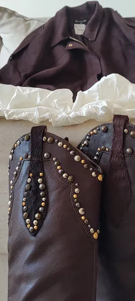 BOTA COUNTRY AREZZO MARROM COURO CANO ALTO WESTERN