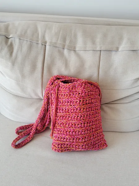 BOLSA CROCHÊ ARTESANAL TONS ROSA VERÃO QUENTES