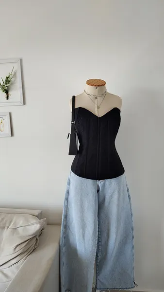 CORSET PRETO VINTAGE estrutura 13 barbatanas (G-GG)
