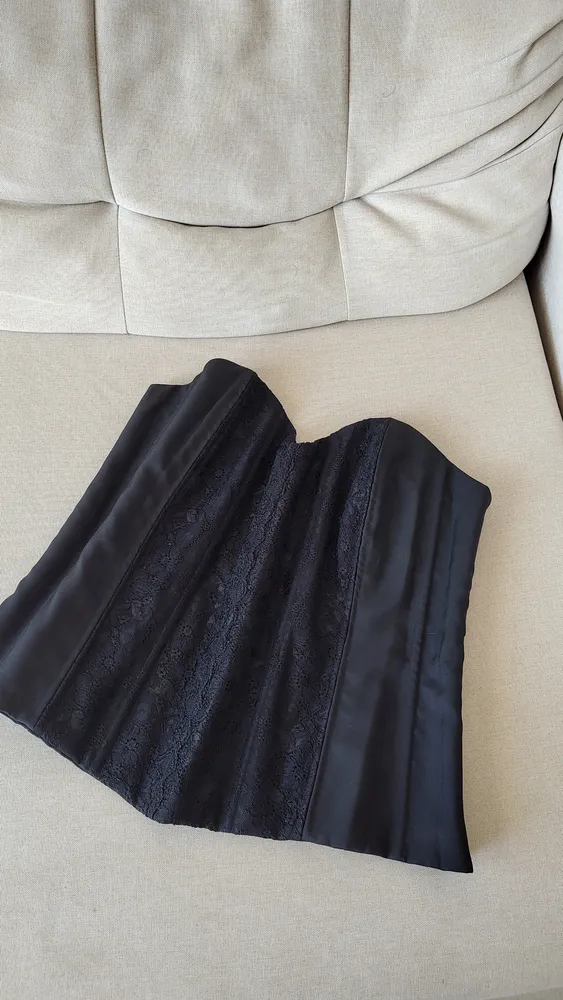 CORSET PRETO VINTAGE estrutura 13 barbatanas (G-GG)