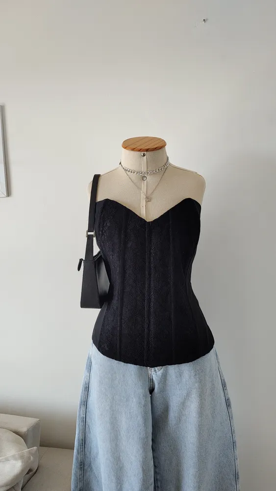 CORSET PRETO VINTAGE estrutura 13 barbatanas (G-GG)