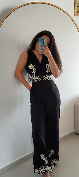 CONJUNTO PRETO BORDADO SOCIAL (M)