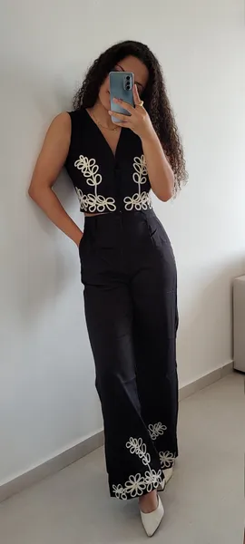 CONJUNTO PRETO BORDADO SOCIAL (M)