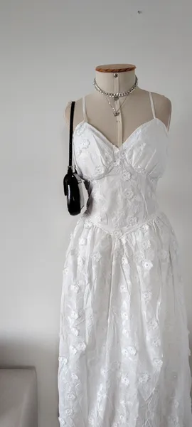 VESTIDO DELICADO CORSET FLORES (M)