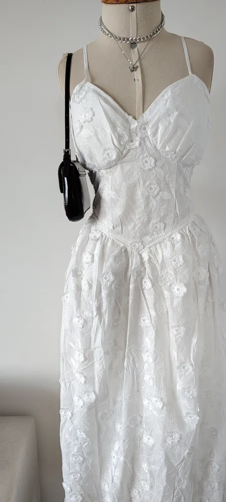 VESTIDO DELICADO CORSET FLORES (M)